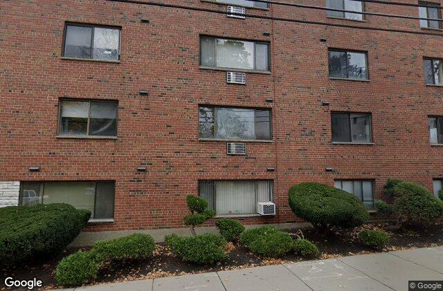20 Riverside St apartments near BC