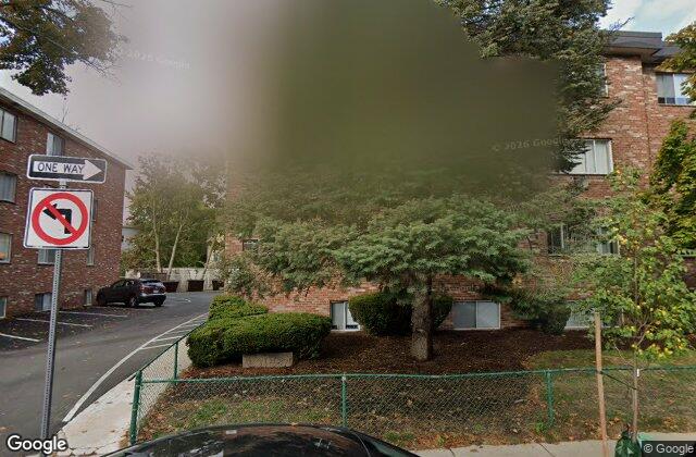 90 Gardner St apartments near Berklee